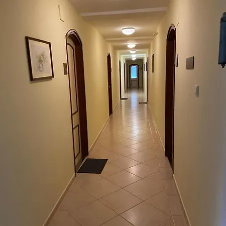 Veronika Apartment Balatongyorok